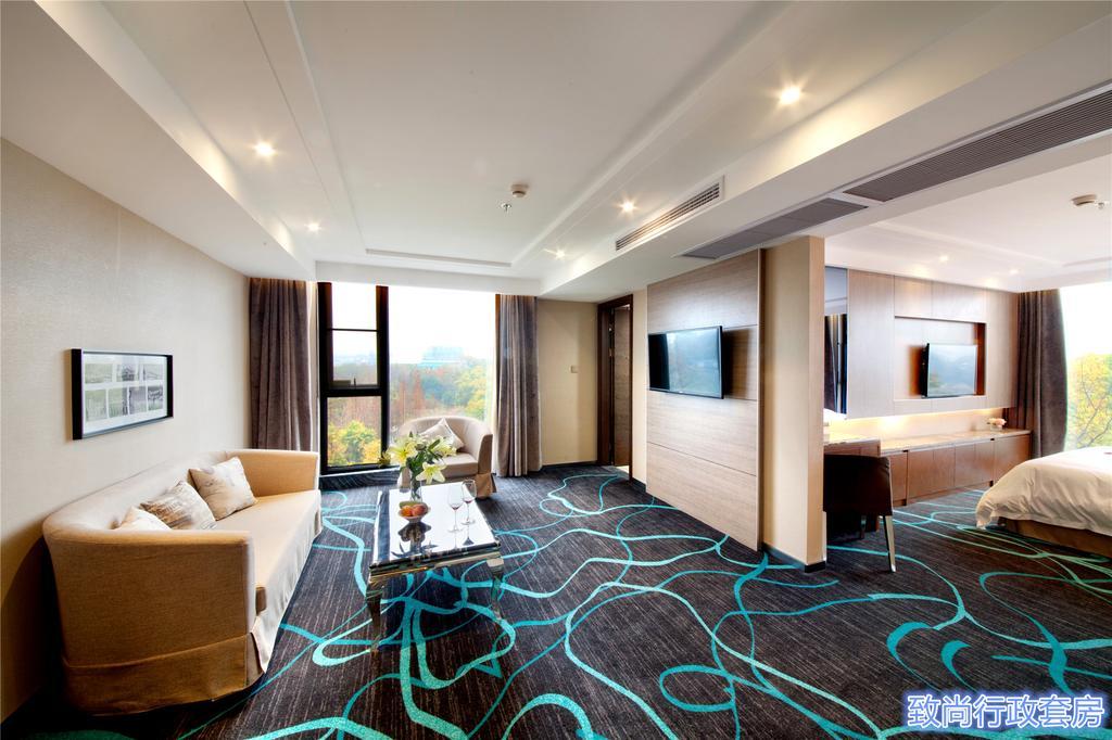 Vienna Hotel Guilin Xiangshan Park Exterior photo